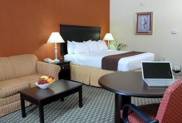 Hotel Western Airport East 3*