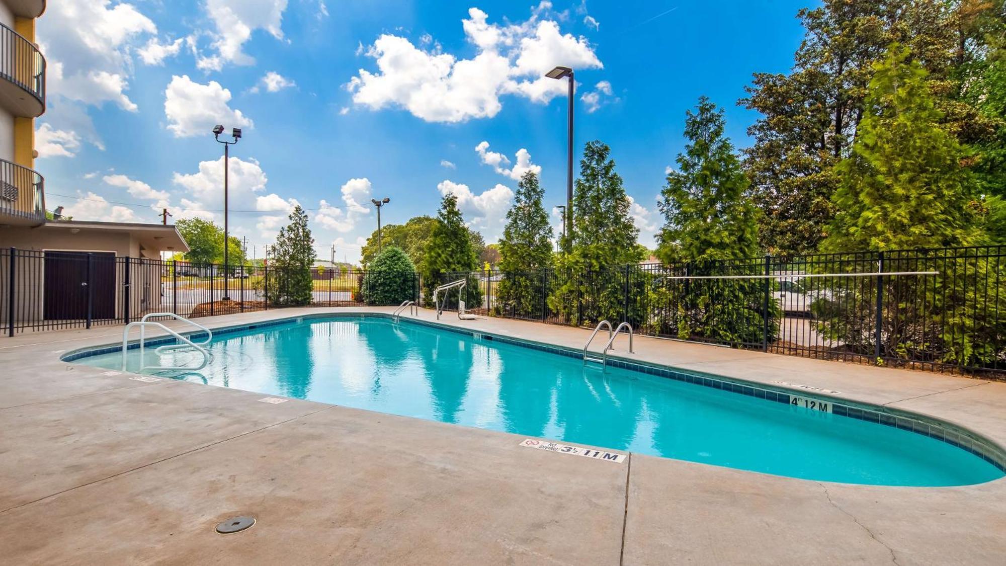 Hotel Western Atlanta Airport East