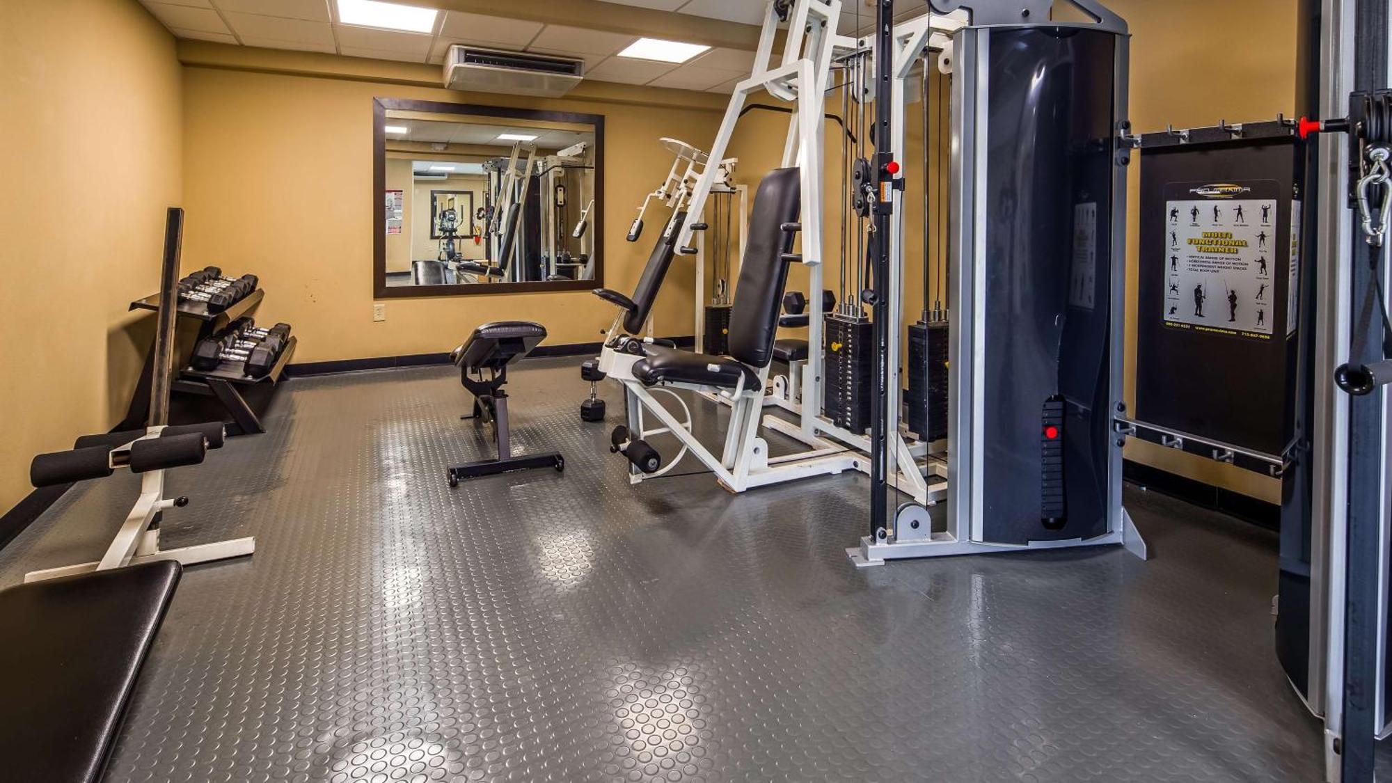 Western Atlanta Airport East 3*