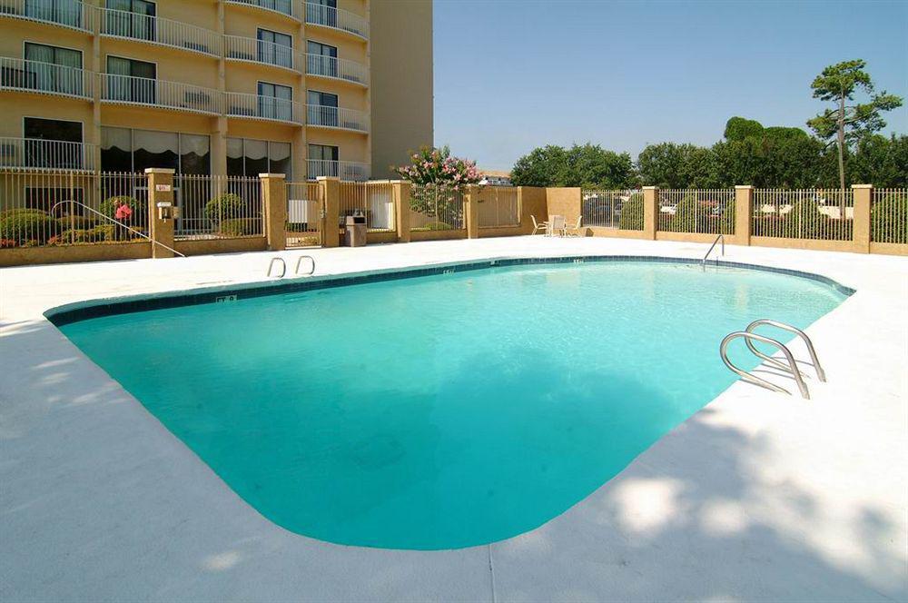 Western Atlanta Airport East 3* Forest Park